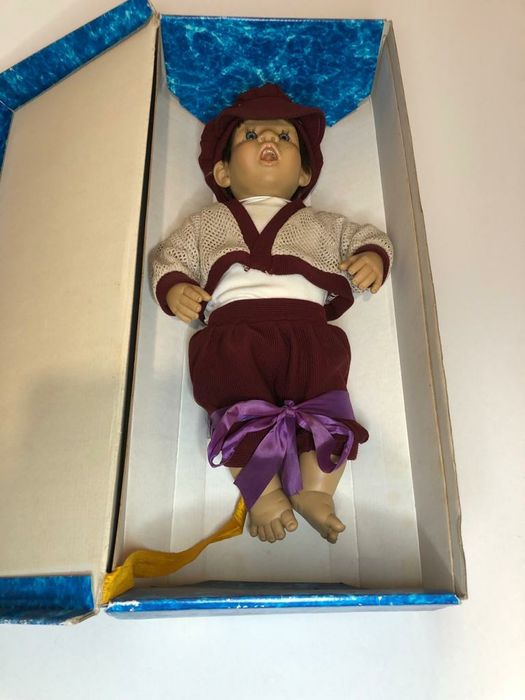 Boneco Falca anos 90 Novo