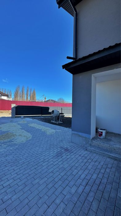 Чудовий будинок, Нова Будова 2