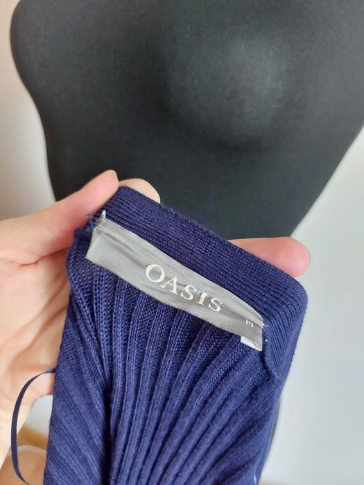 Oasis sweter długi maxi granatowy niebieski wiskoza s m l prążek