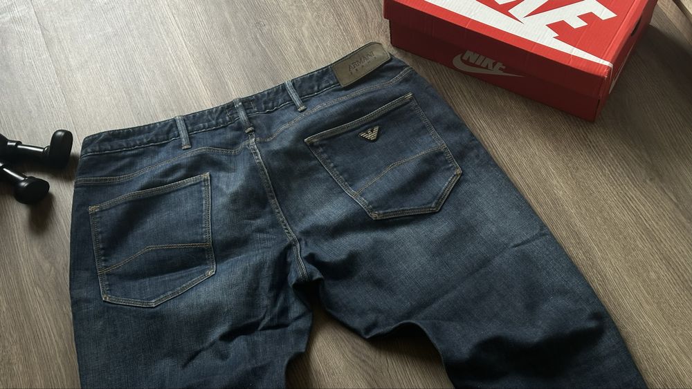 Armani jeans (джинси)