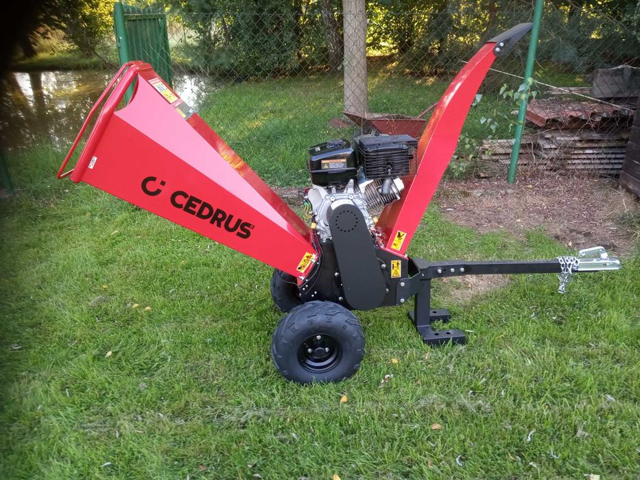 Wypożyczalnia sprzętu ogrodniczego i budowlanego wynajem gałęziarki