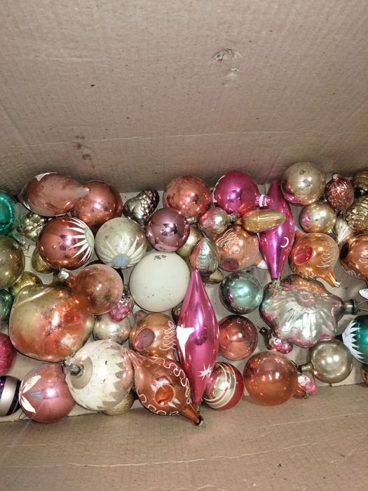 Новорічні прикраси іграшки ссср