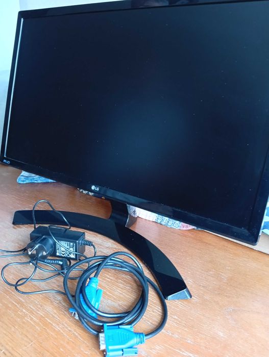 IPS монитор LG серии MP58 05,2017, пользовались 2018-2021, отличное!