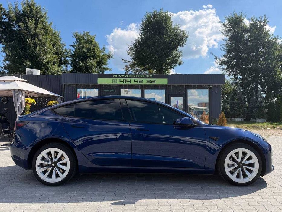 Tesla Model 3 2022