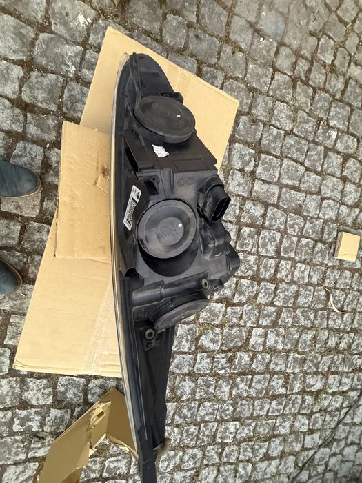 Farol esquerdo led ford focus 2017