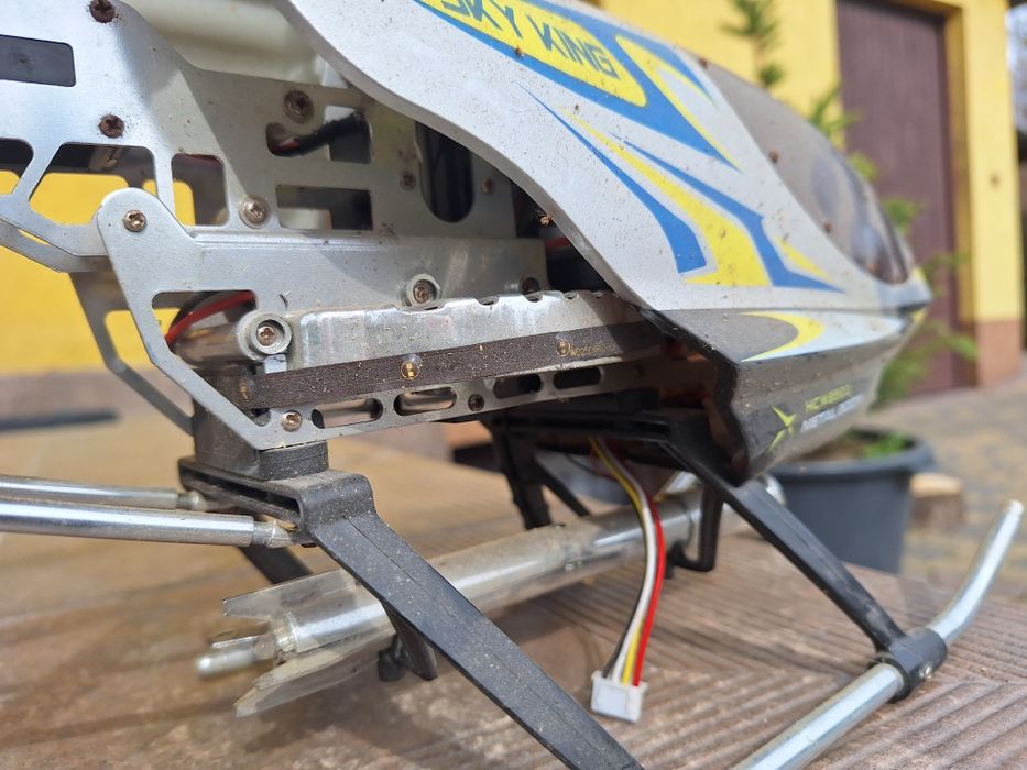 RC helikopter model