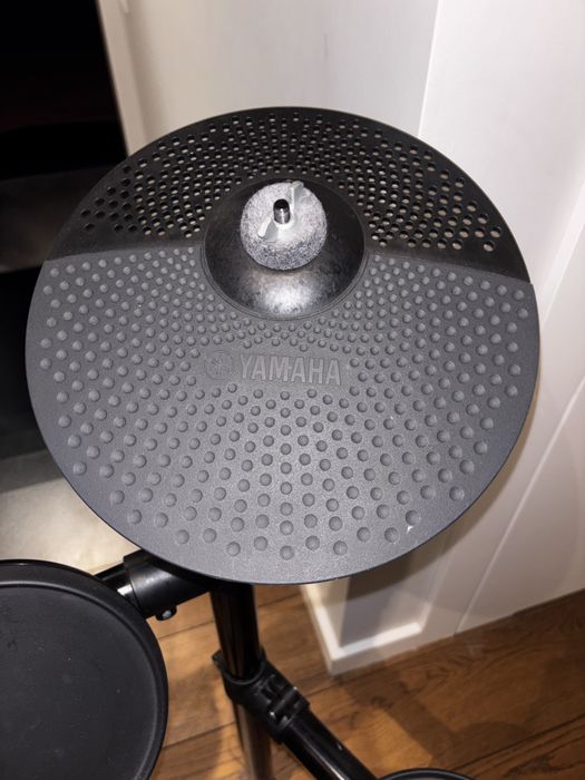 Perkusja Yamaha DTX402K