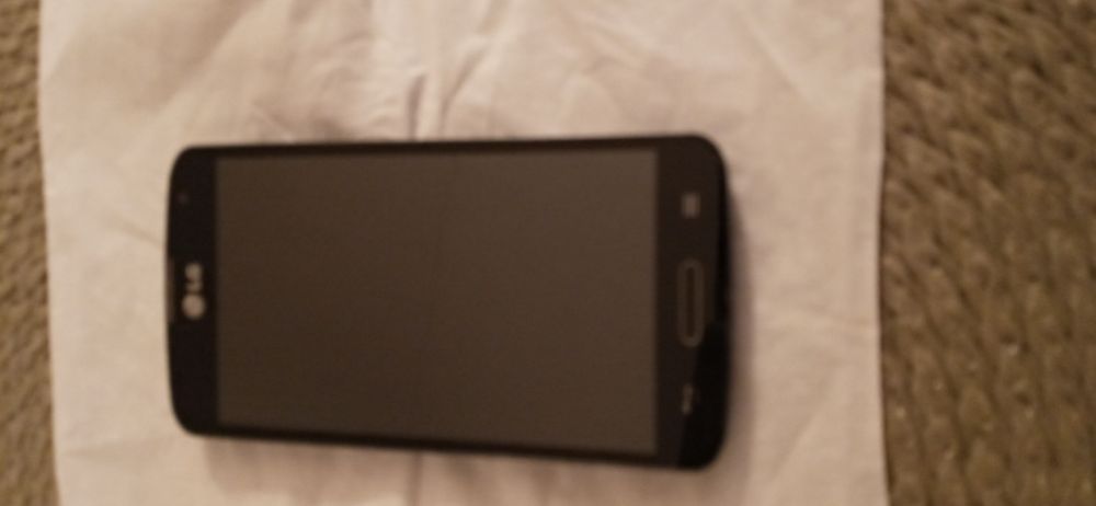 Smartfon LG F70/D315