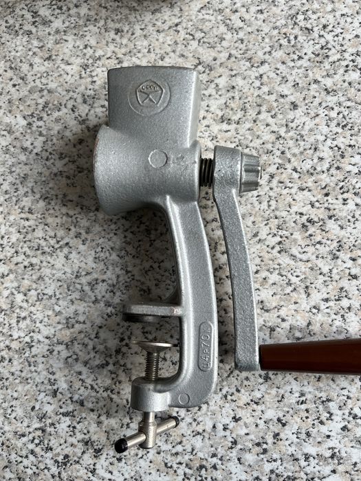 Продам ручная кофемолка