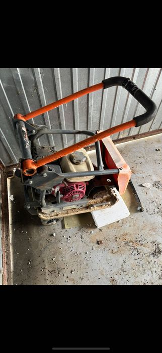 Zagęszczarka Honda belle pcx500