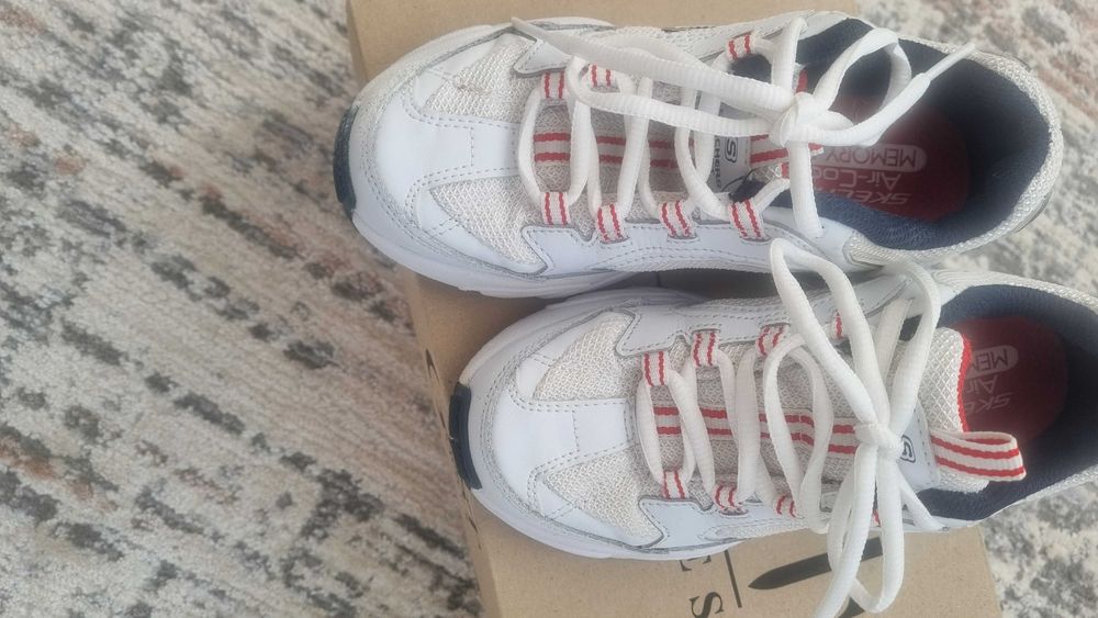 Кросівки Skechers 32р
