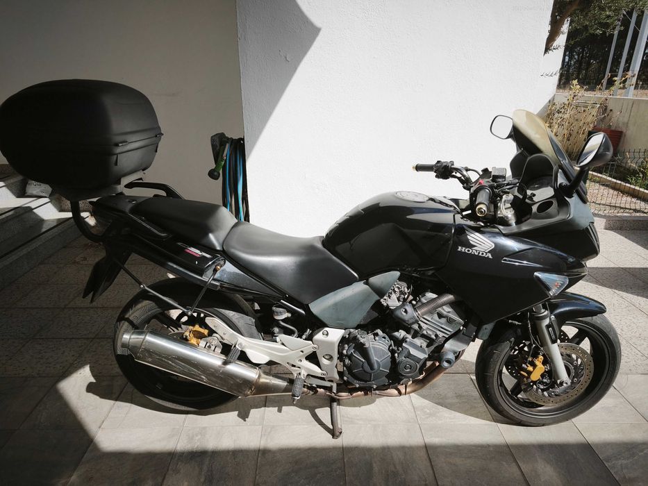 Honda CBF 600 SA, ano 2007.