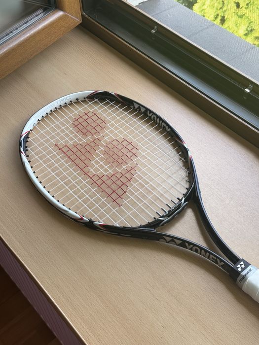 Yonex Ezone 110 300g
