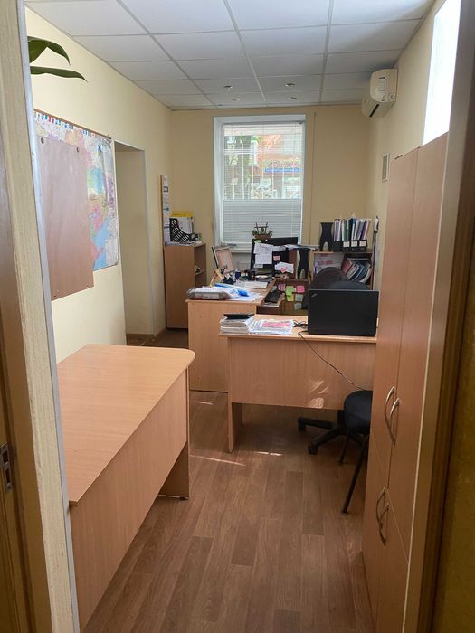 Продам комерційну нерухомість
