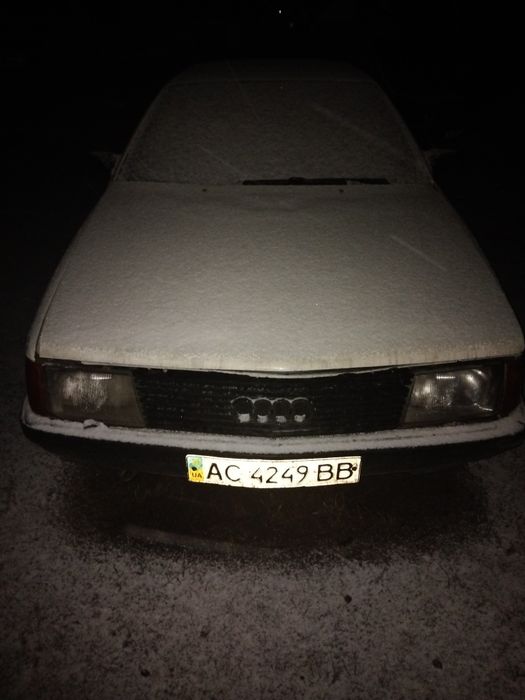 Audi 100 c3 2.0 бензин