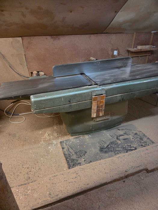 Sprzedam wyrówniarkę 450mm