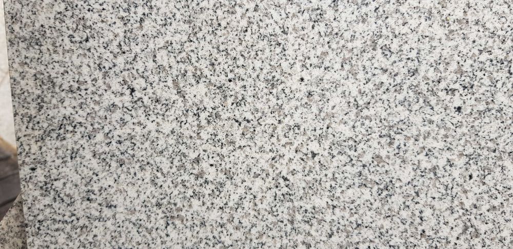 Płytki granitowe 30,5x30,5 polerowane NOWE