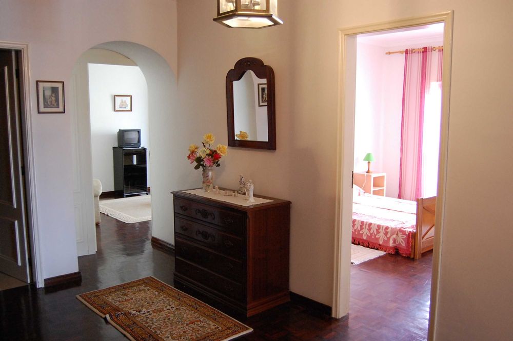 Apartamento para alugar férias - de 4 de Julho a 5 de Setembro
