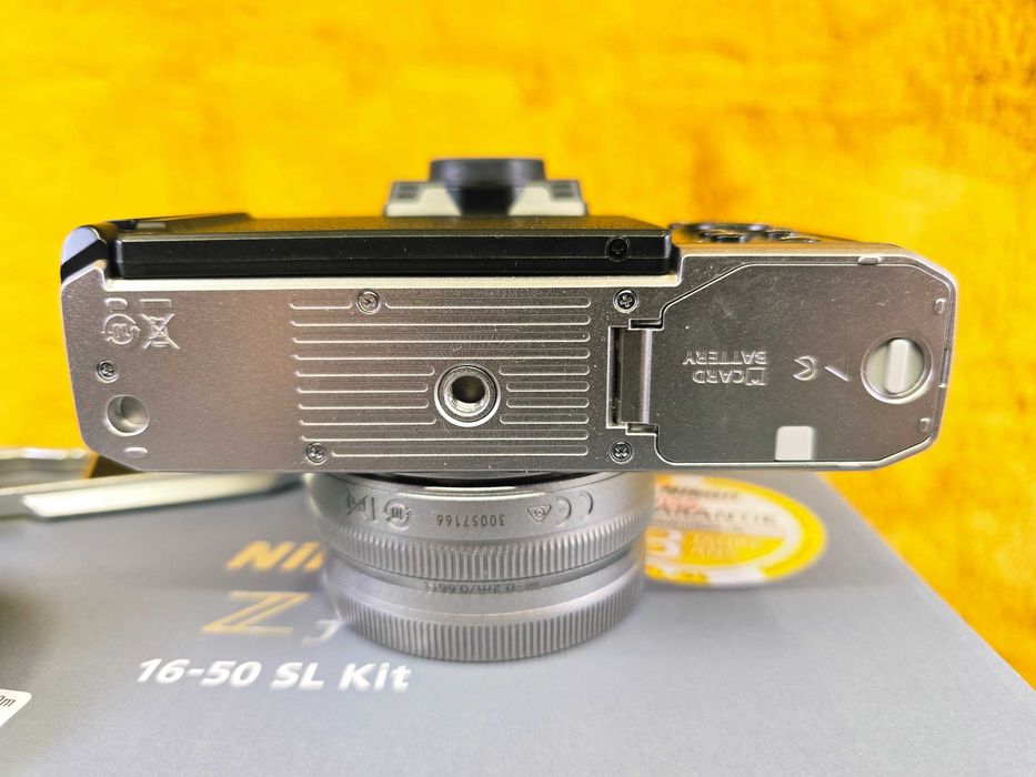 !СТАН НОВОГО! Nikon Z fc з кіт-об'єктивом 16-50mm VR -- 1275 кадрів --