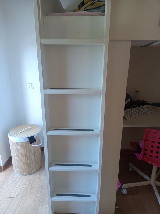 Cama estudio criança