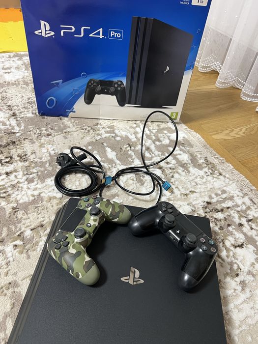 PlayStation 4 pro.  PS 4 pro 1tb
