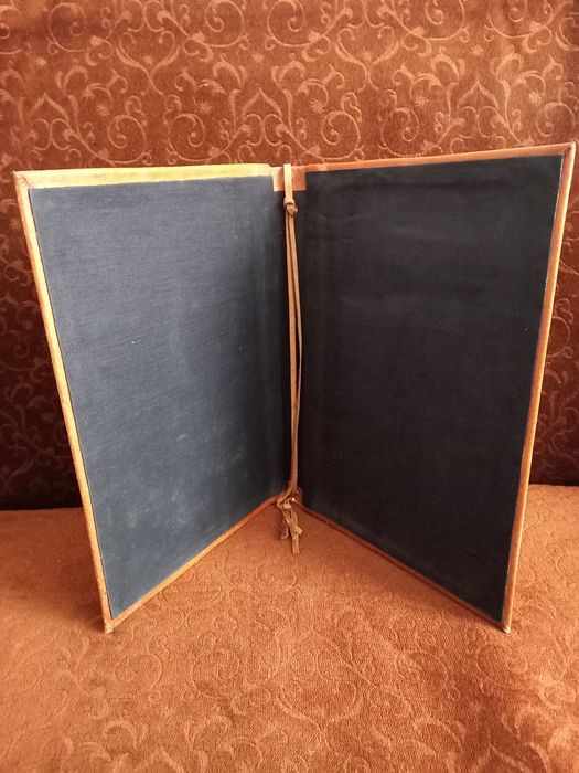 Retro aktówka z naturalnej skóry