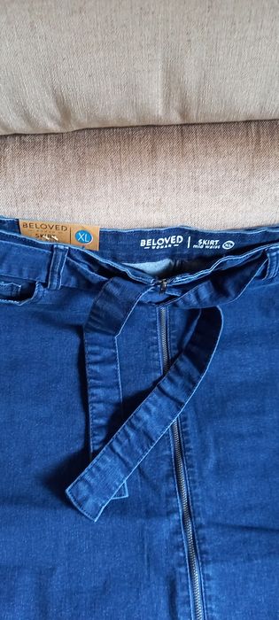 Spódnice każda po 20 zl