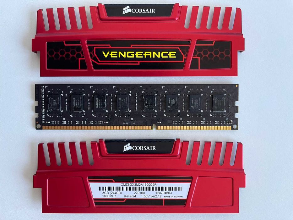 Pamięć Corsair Vengeance, DDR3, 8 GB, 1600MHz, CL9, CMZ8GX3M2A1600C9R