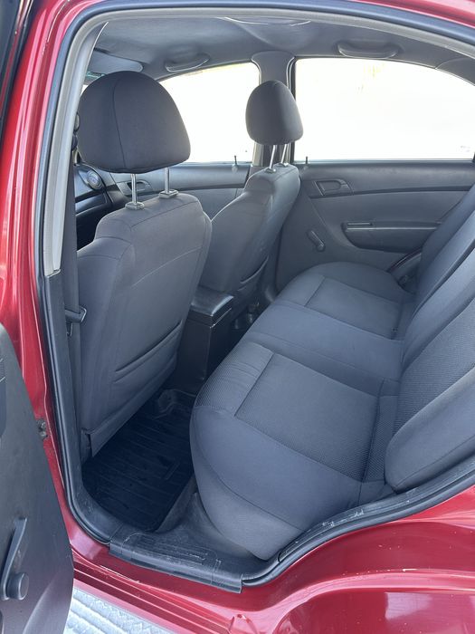 Chevrolet aveo не фарбована