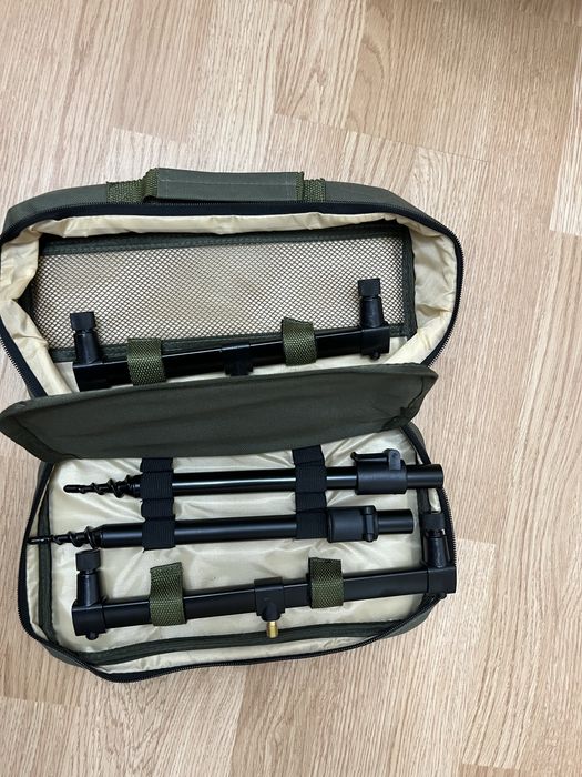 Буз-бар фірми Hirisi на два удилища з сумкою