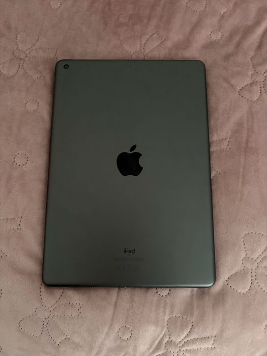 Ipad 8 generacji 128GB