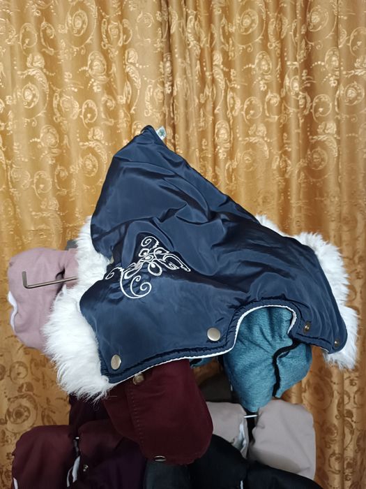 Муфта,варежки,разные расцветки