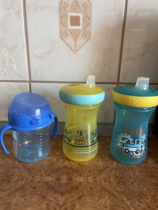 Kubek niekapek dla chłopca