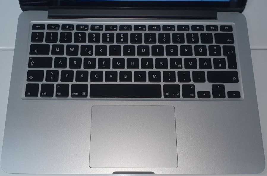 Ноутбук Apple MacBook Pro A1425 i5/8/256
