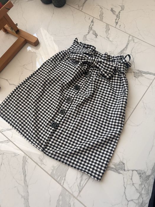 Продам спідничку