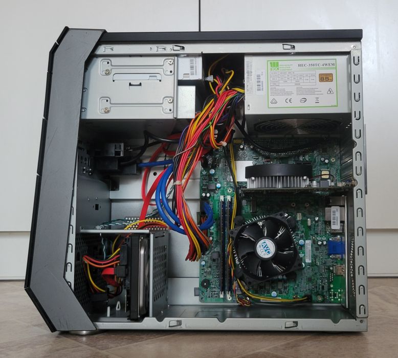 Komputer Medion PC MT 14 i5 6400  GTX 750Ti 16GB DDR4