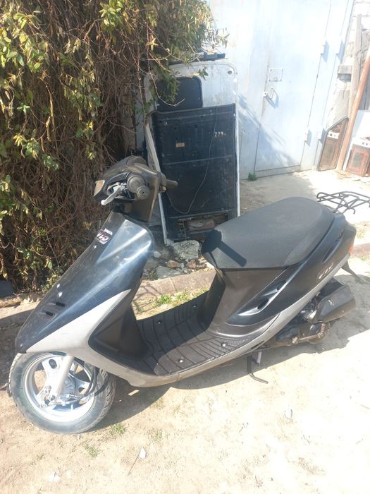 Скутер Хонда див 27