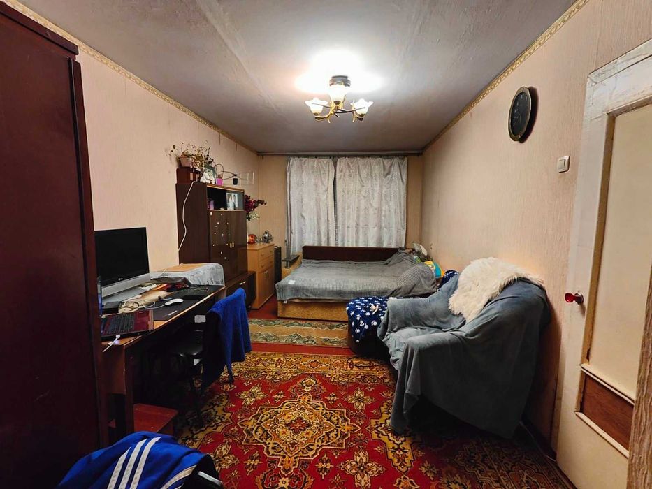 ПРОДАМ 2-ох кімнатну квартиру по вул.Пархоменко від ВЛАСНИКА