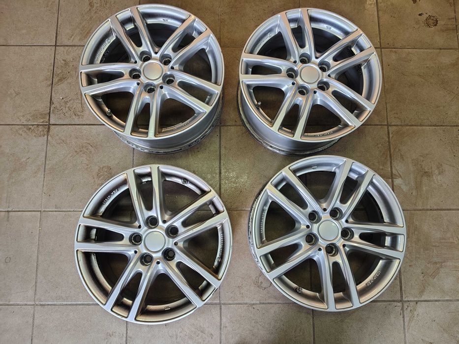 Aluminiowe felgi Uniwels 16cali Vw seat Skoda Audi 5x112 et47 7J komplet 4 sztuki