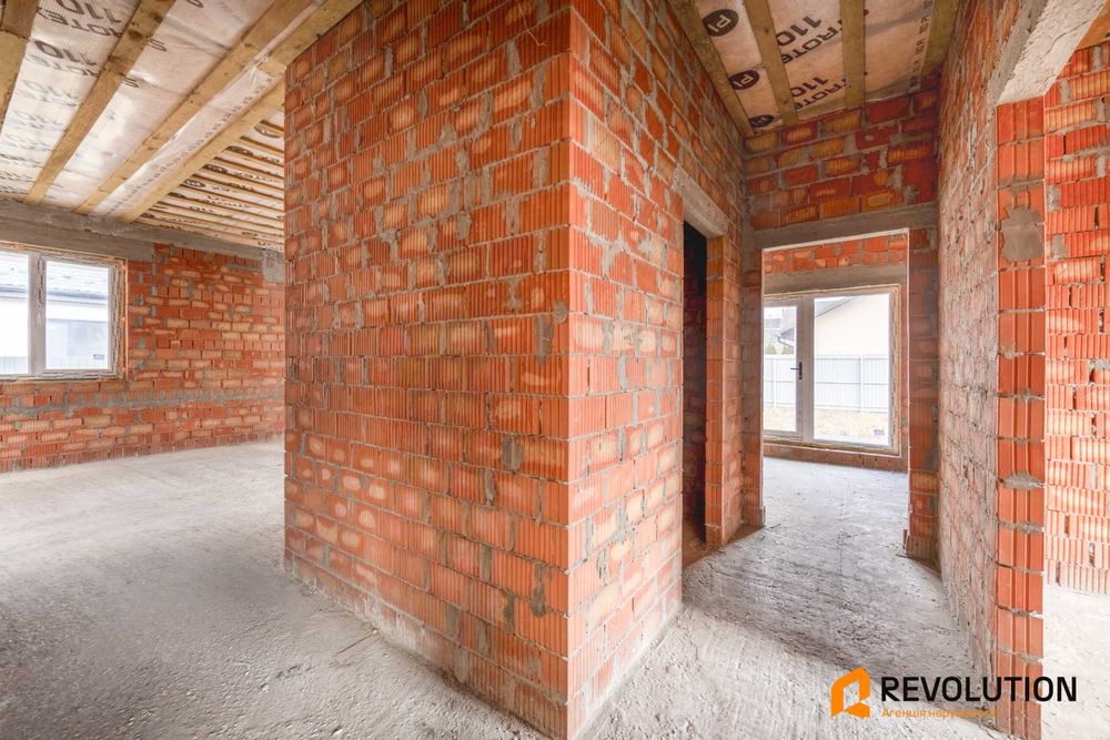 БЕЗ% Продаж сучасного одноповерхового будинку з великою терасою 150 метрів в невеличкому котеджному містечку в Американському стилі село Гнідин ГАЗ