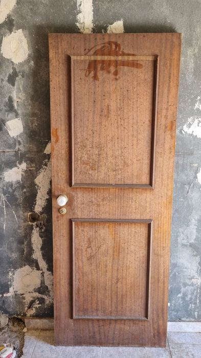 Portas de madeira (70x200cm)