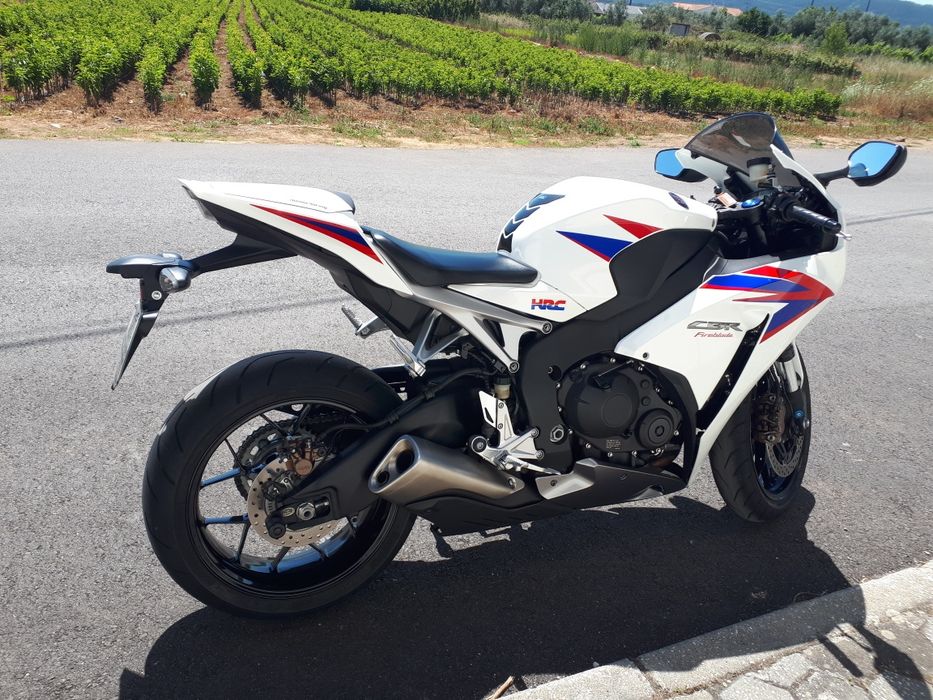 Honda CBR 1000rr HRC Fireblade (ABS) de 2012 c/ apenas e só 2.940 km's