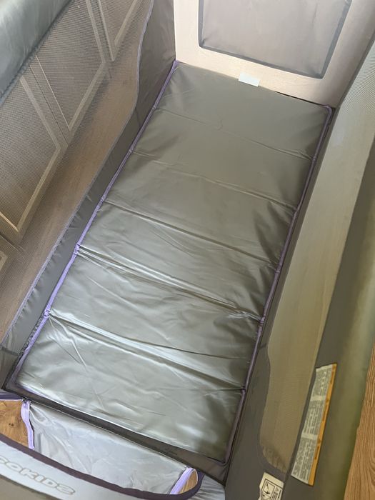 Łóżeczko turystyczne