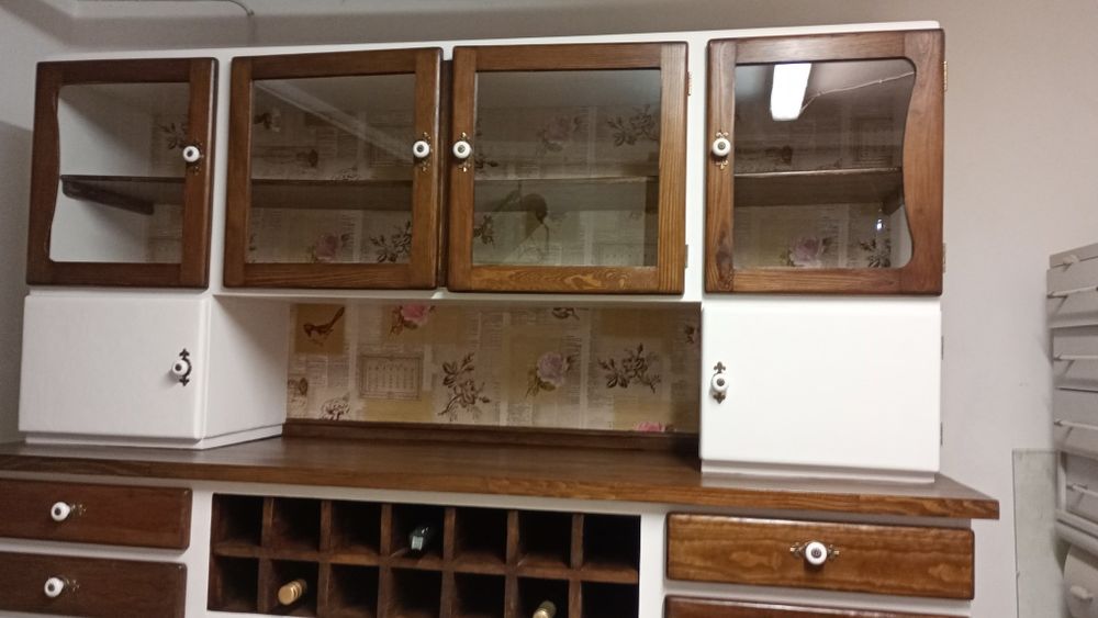 Kredens kuchenny do kuchni byfyj odnowiony