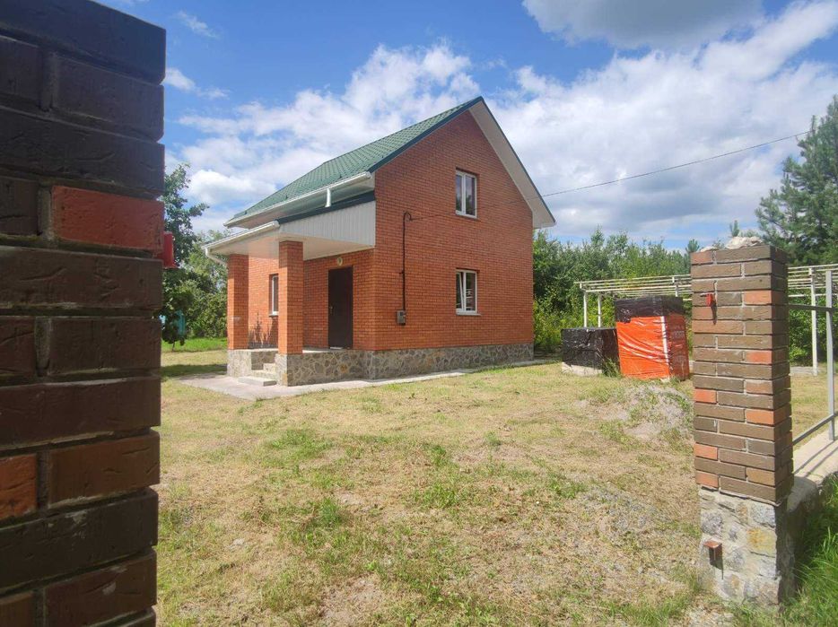 Продається житловий будинок в с. Сальник, у 20-ти км. від Вінниці