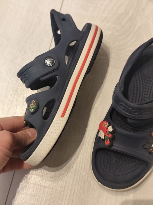 Дитячі босоніжки Crocs