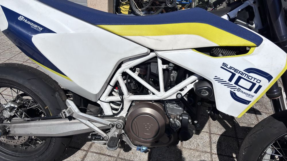 Husqvarna 701 sm