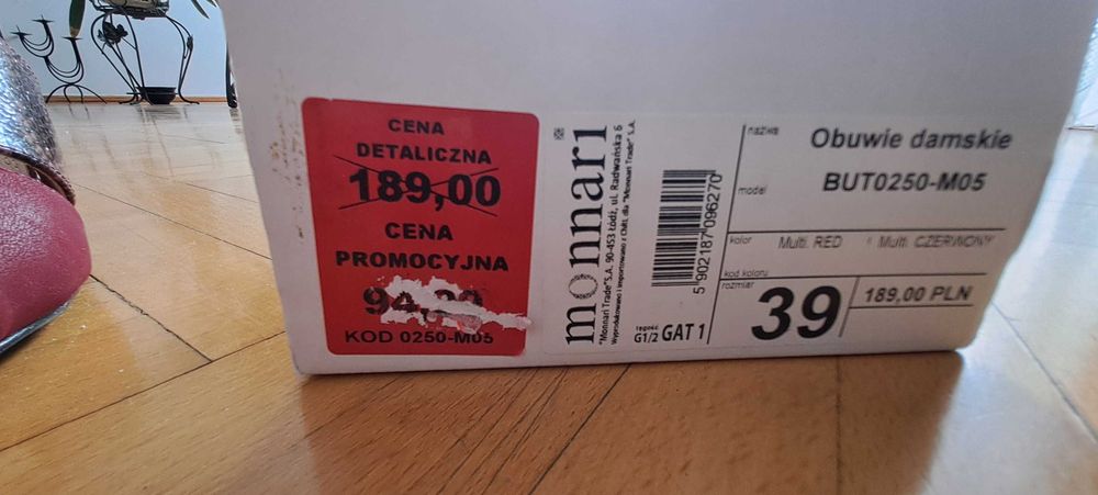 Klapki nowe rozm. 38