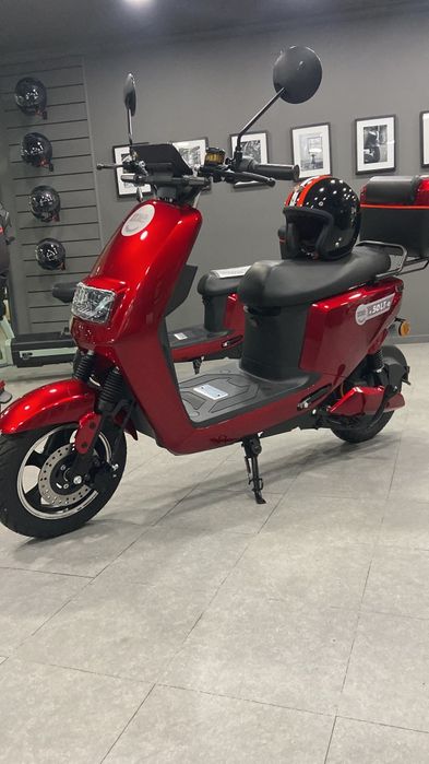 Scooter eletrica nova