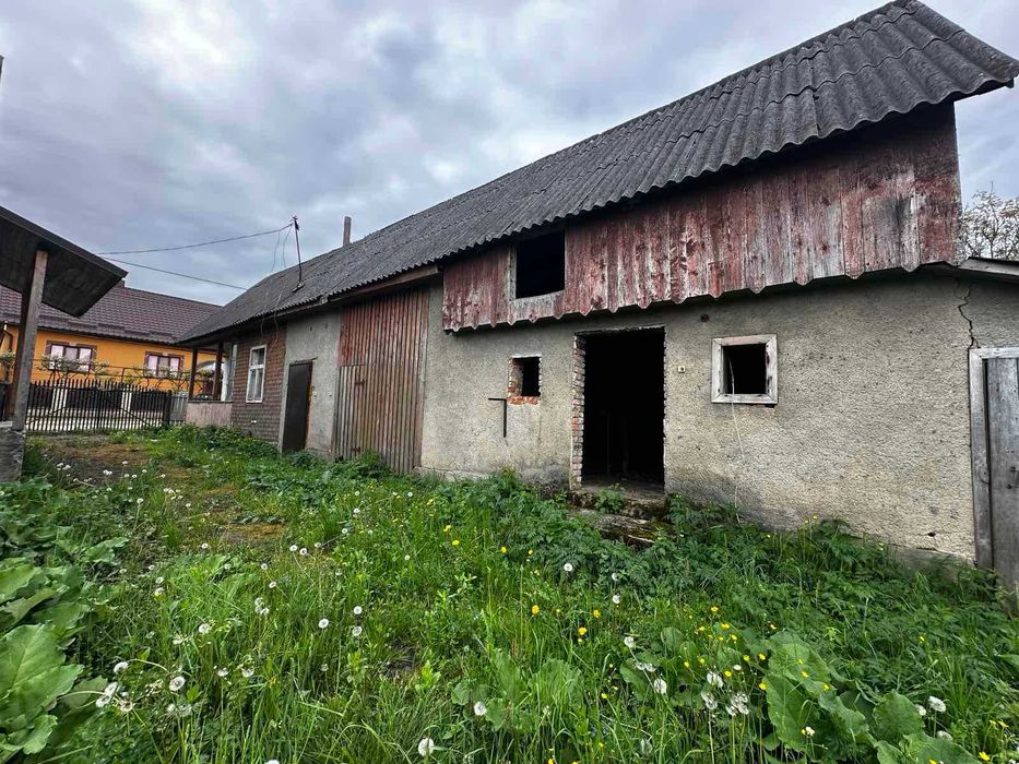 Продається будинок в с. Новобарово